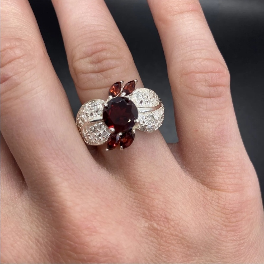 Garnet & White Topaz Sterling Silver Cocktail Ring - Picture 3 of 9